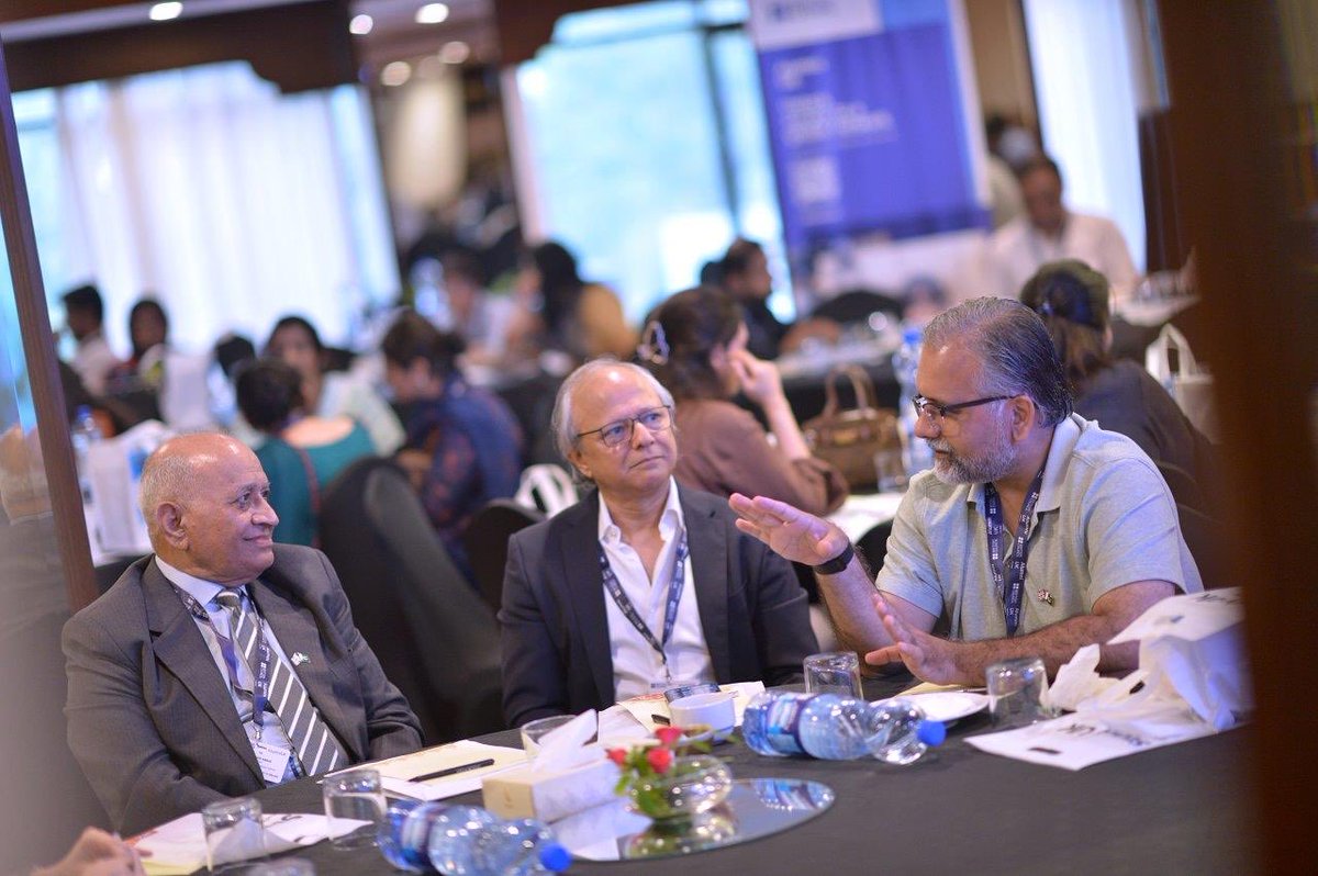 drmuzaffarabbas's tweet photo. British Council- UK Alumni get to gather at Avari Lahore https://t.co/M3xCBRTKk4