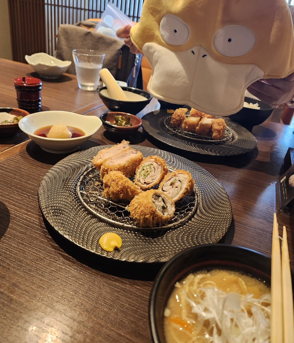 tomiRM5's tweet photo. めっちゃナムペンしてきました。
もう1日アミと遊んだけど
泥酔で写真なし…
急だったのにありがとう！
みんなサランへ https://t.co/jyD8HSDGe4