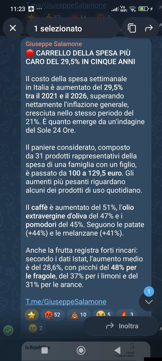 robertodimassim's tweet photo. @FratellidItalia @GiorgiaMeloni 4 anni di bugie, menzogne e ipocrisia.
Dovete andare a casa.
Occhio ai pomodori e uova!
#Ribaldi https://t.co/HIi78WO723