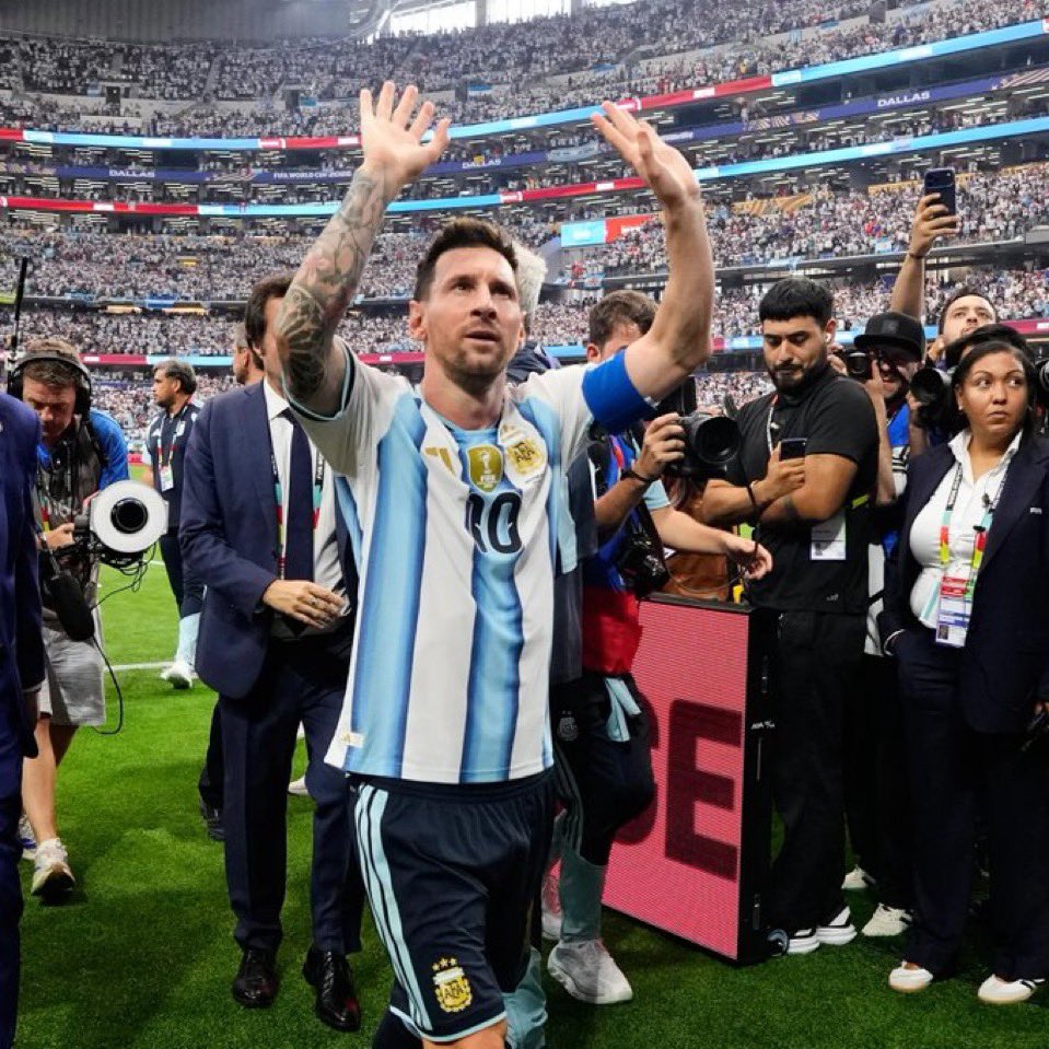 macdergi's tweet photo. 🇦🇷 Lionel Messi, milli takım kariyerini noktaladığını açıkladı. https://t.co/fAHAiF1v49