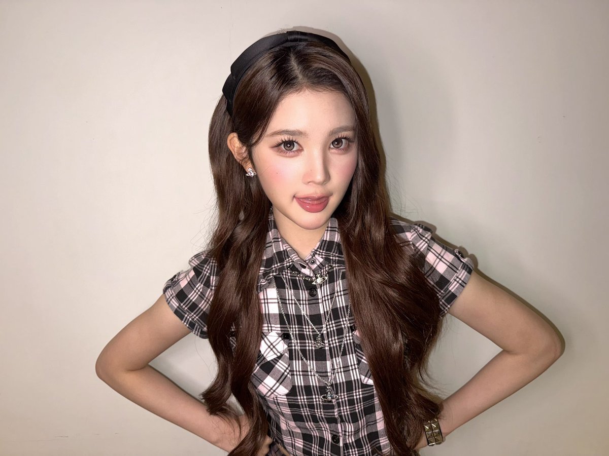 rohyunva's tweet photo. It was such a precious moment for us. I’m really happy that I could share it with my members ⸜(˶˃ ᵕ ˂˶)⸝ https://t.co/L9ncvA5BNO