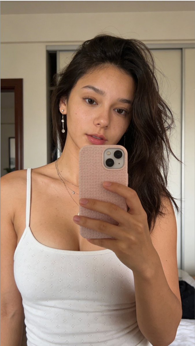 miyatanaka96's tweet photo. 1st try or 47th selfie? you decide https://t.co/n5M3lfRPbB