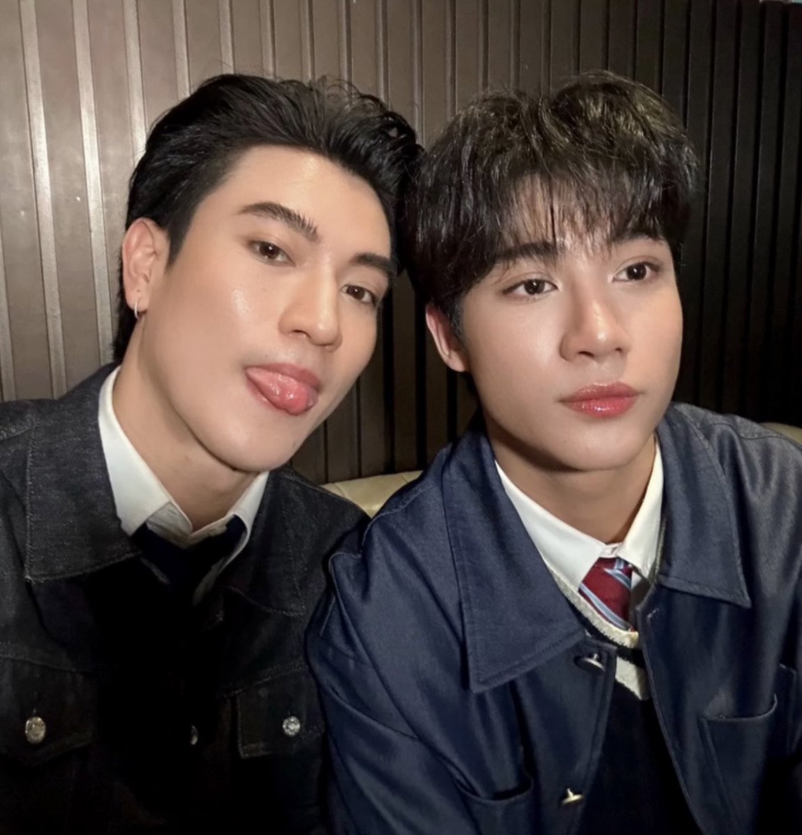 im63hq's tweet photo. โอ่ยน่ารักมากเยยนิ้ ม๋าใหญ่กับแมวจิ๋วมาก ˚.🎀༘⋆ https://t.co/flVD0wjf0P
