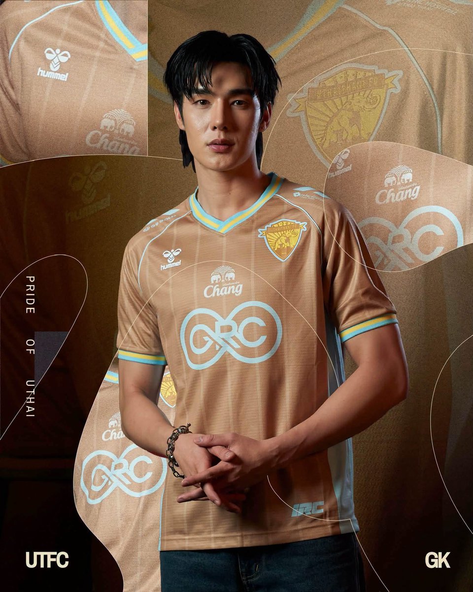 nanameannana's tweet photo. นี่เราอยากได้เสื้อบอลหรอเนี่ย

#TeeBoonyakait https://t.co/rMcp0VazvC