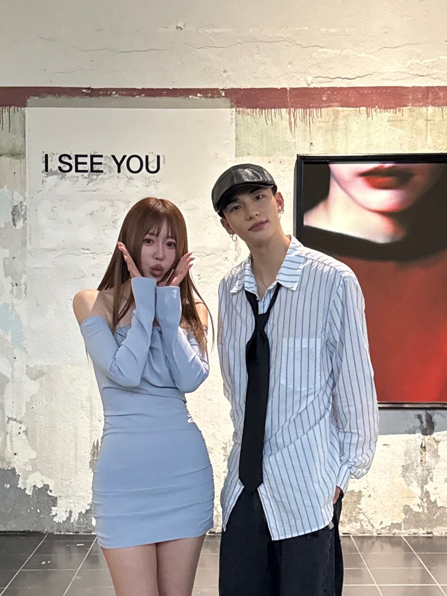HHJCentral's tweet photo. It seems like Hyunjin visited Rala Choi’s photography exhibition!

“Rala Choi’s work explores the fragile architecture of memory, the intimacy of human connection, and the quiet poetry embedded in everyday life. His use of analogue film is not driven by nostalgia, but by a deliberate pursuit of authenticity and emotional truth. Through subtle manipulations of light, shadow, and texture, he evokes themes of solitude, longing, and emotional resonance, creating imagery that often echoes the timeless beauty and visual language of classical painting.”