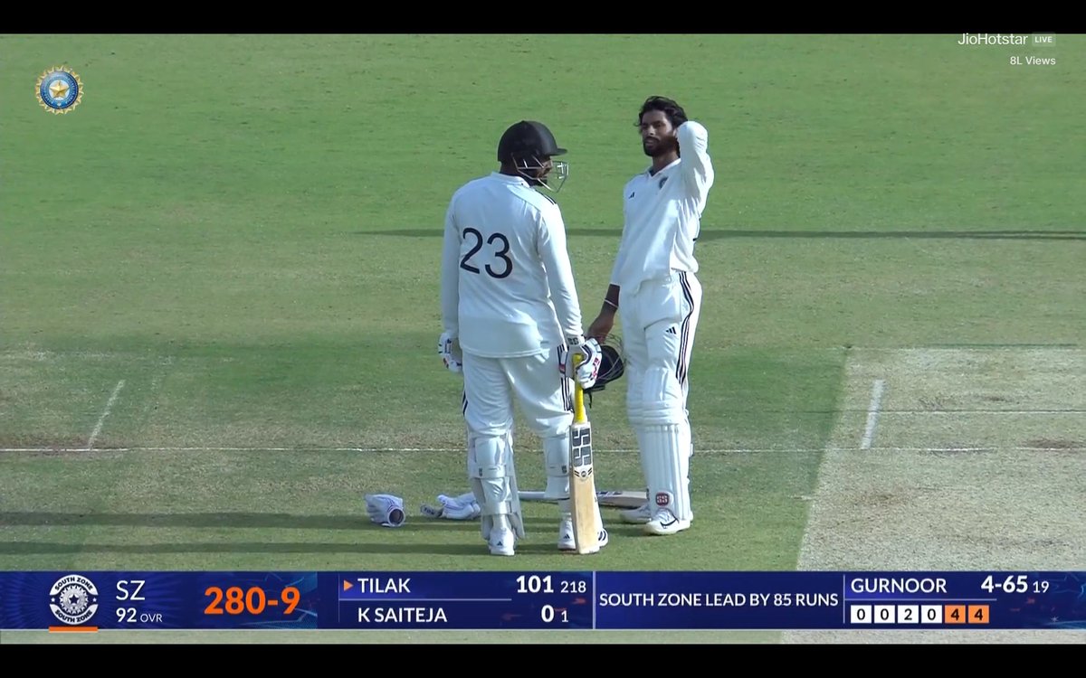 CricCrazyJohns's tweet photo. HUNDRED FOR CAPTAIN TILAK VARMA IN DULEEP TROPHY SEMI-FINAL 🔥

- He is leading South Zone from front, What an incredible talent in making, big game and Tilak stands tall.

He is one of the stars for the future. https://t.co/srwdUOTKKP