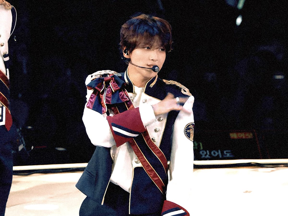 haechanprints's tweet photo. https://t.co/mzqLCGajJr