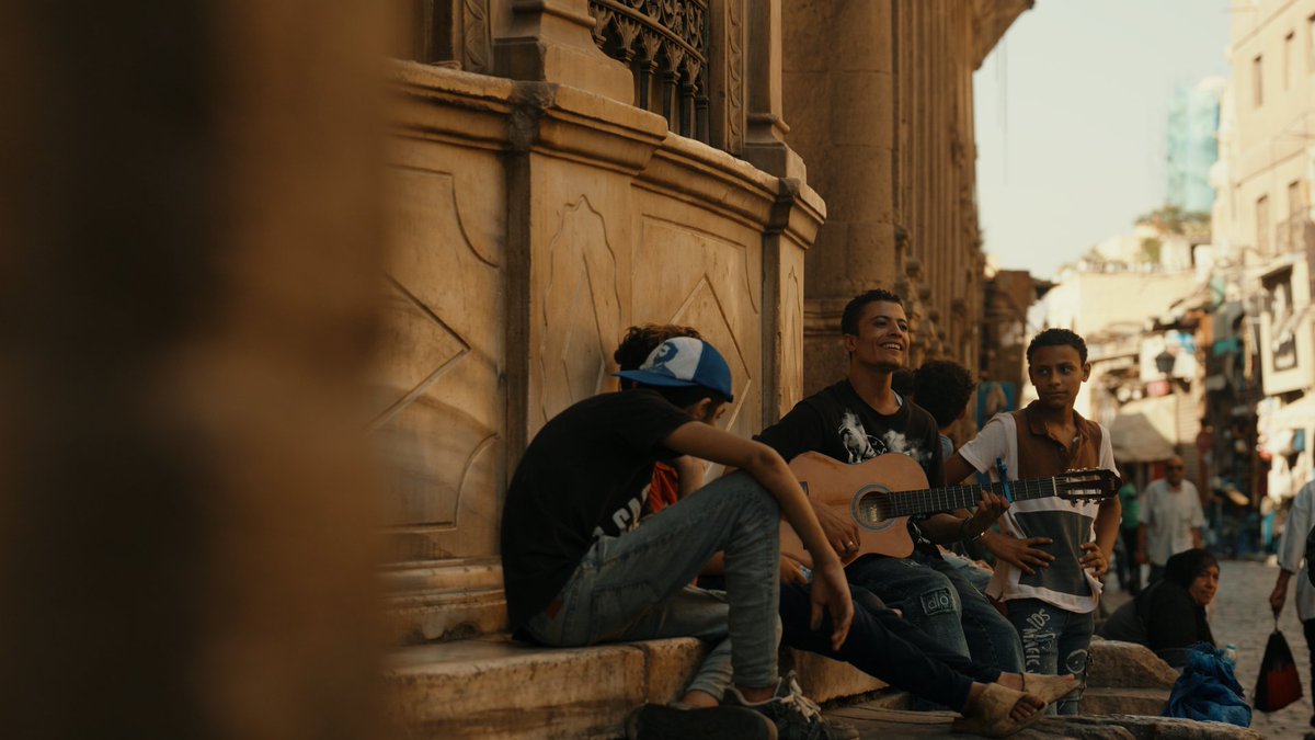MiaoXiaojuan's tweet photo. #travelogue They say whoever drinks from the #Nile is destined to return.
#Egypt #Cairo #Pyramids #Khalili https://t.co/4NyVm9Ah5N