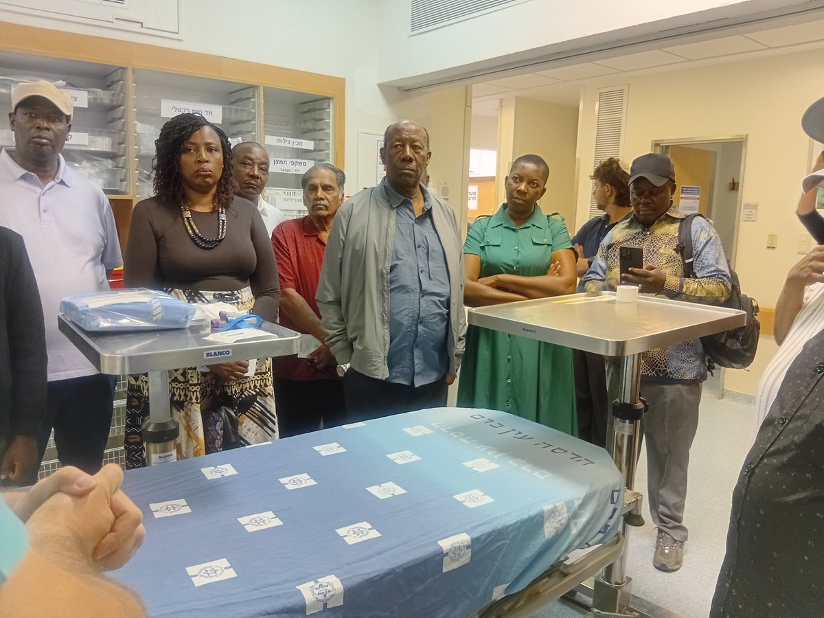 IsraelinKenya's tweet photo. Today, our Patriarchs of Faith from 🇰🇪🇺🇬🇹🇿🇲🇼 in their tour of Israel organized by @IsraelMFA 🇮🇱 and @IsraelinKenya visited Hadassah University Medical Center in Jerusalem, gaining firsthand insights into Israel’s innovative approach to healthcare.

For many of these religious leaders, who also run faith-based hospitals, the briefing on the use of AI in healthcare and emergency trauma management was particularly valuable.

A day of learning, sharing experiences and exploring new opportunities for collaboration.

Great partnerships and collaborations in the making! 🇮🇱🤝🌍