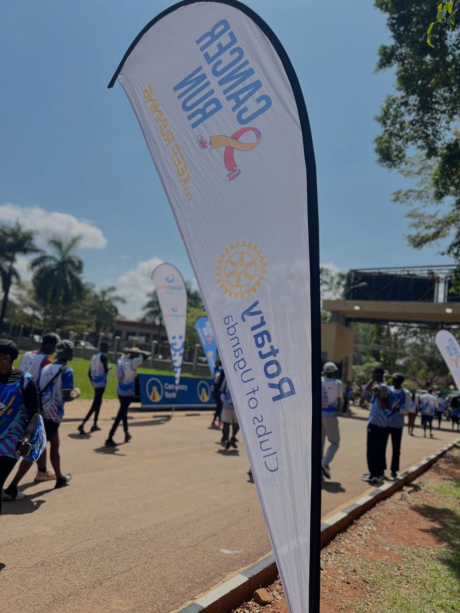 RACKyanjaMetro's tweet photo. United for a cause, Same spirit and one agenda. Fighting cancer in Uganda
#rotarycancerrun. https://t.co/T9ClYiAb2k