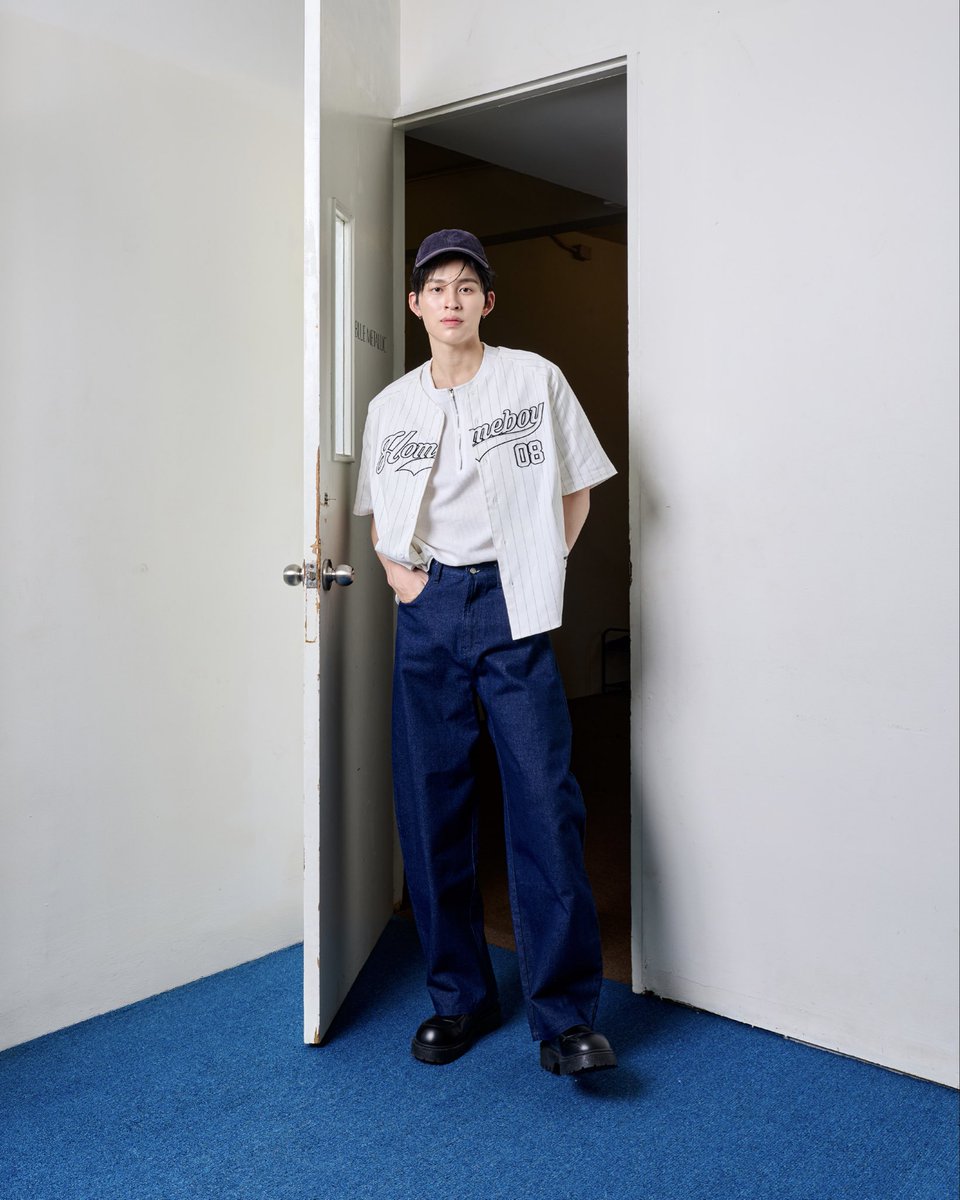 homeboybkk's tweet photo. Some items are still available, but only a few left! 💙 Go grab yours before they’re gone!

สินค้าบางรายการยังพอมี ☺️ แต่จำนวนเหลือน้อยมากๆแล้วเพื่อนๆสามารถไปช็อปกันได้เลยนะ 💙

Get ready to shop at all Homeboy stores and online! 🛒💙

Shop now : 
Website : https://t.co/6vfLmYrm57
Shopee : https://t.co/jW7kvPt9el 
Tiktok : https://t.co/94EN2jUpHp 
Lazada : https://t.co/zxbvUXENbY
My Shop : https://t.co/krxlLy8gcV

#ppnaravit
#ปอนด์ณราวิชญ์
#Homeboybkk
#HomeboyxPondNaravit
#HomeboyAniversary8th