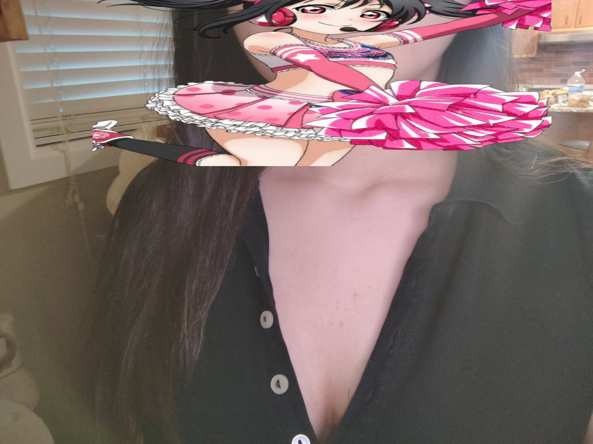 nekoclovers's tweet photo. My collarbone is now slowly starting to show #edtwt https://t.co/wuquI2py7L