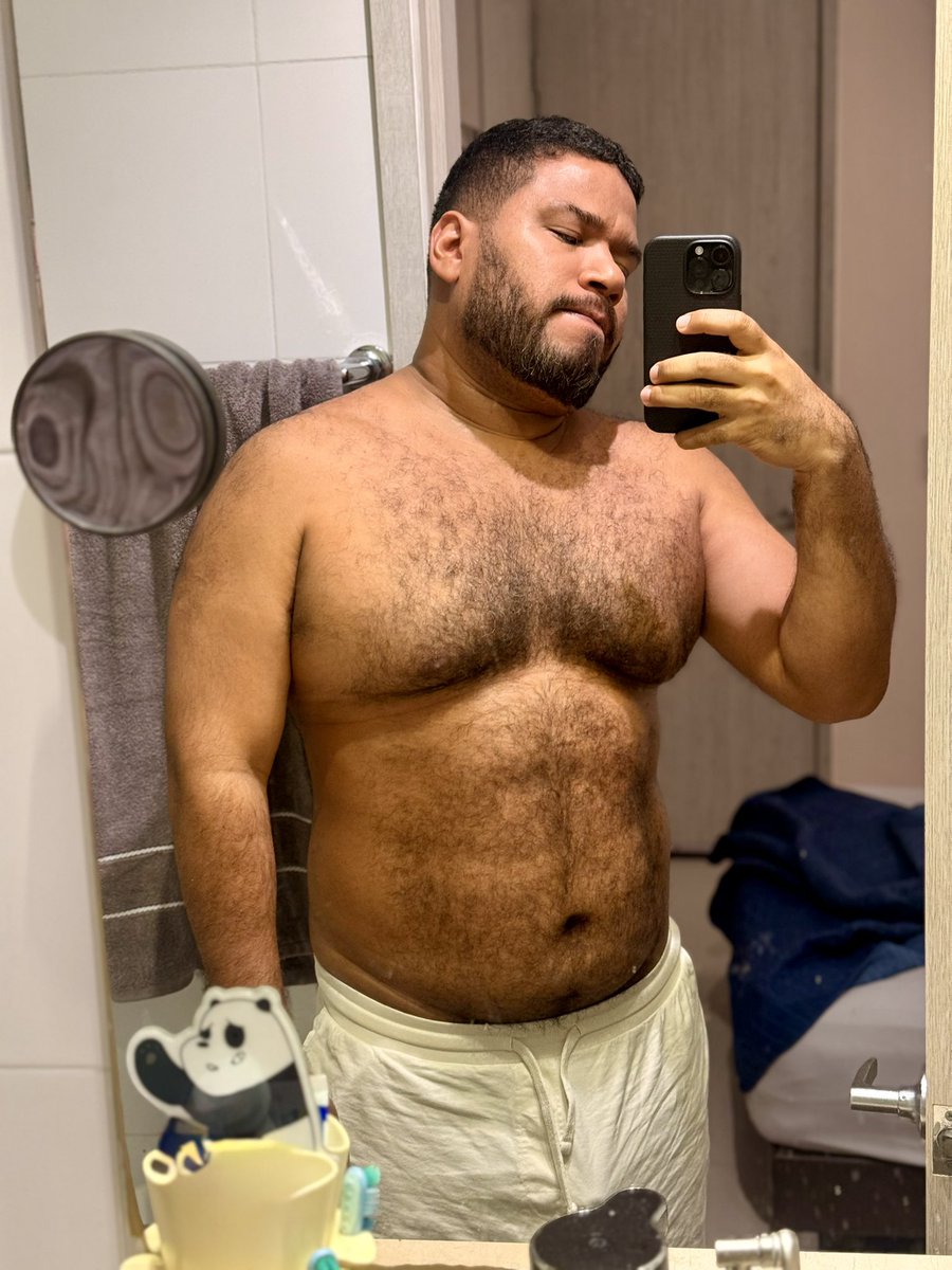 martinperea's tweet photo. #fatness ✌🏽 https://t.co/HjKZEbXm8j