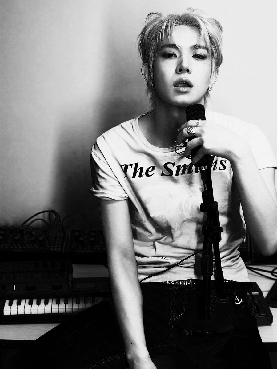 hevvanseung's tweet photo. The smiths. https://t.co/TVPGZgh0RD