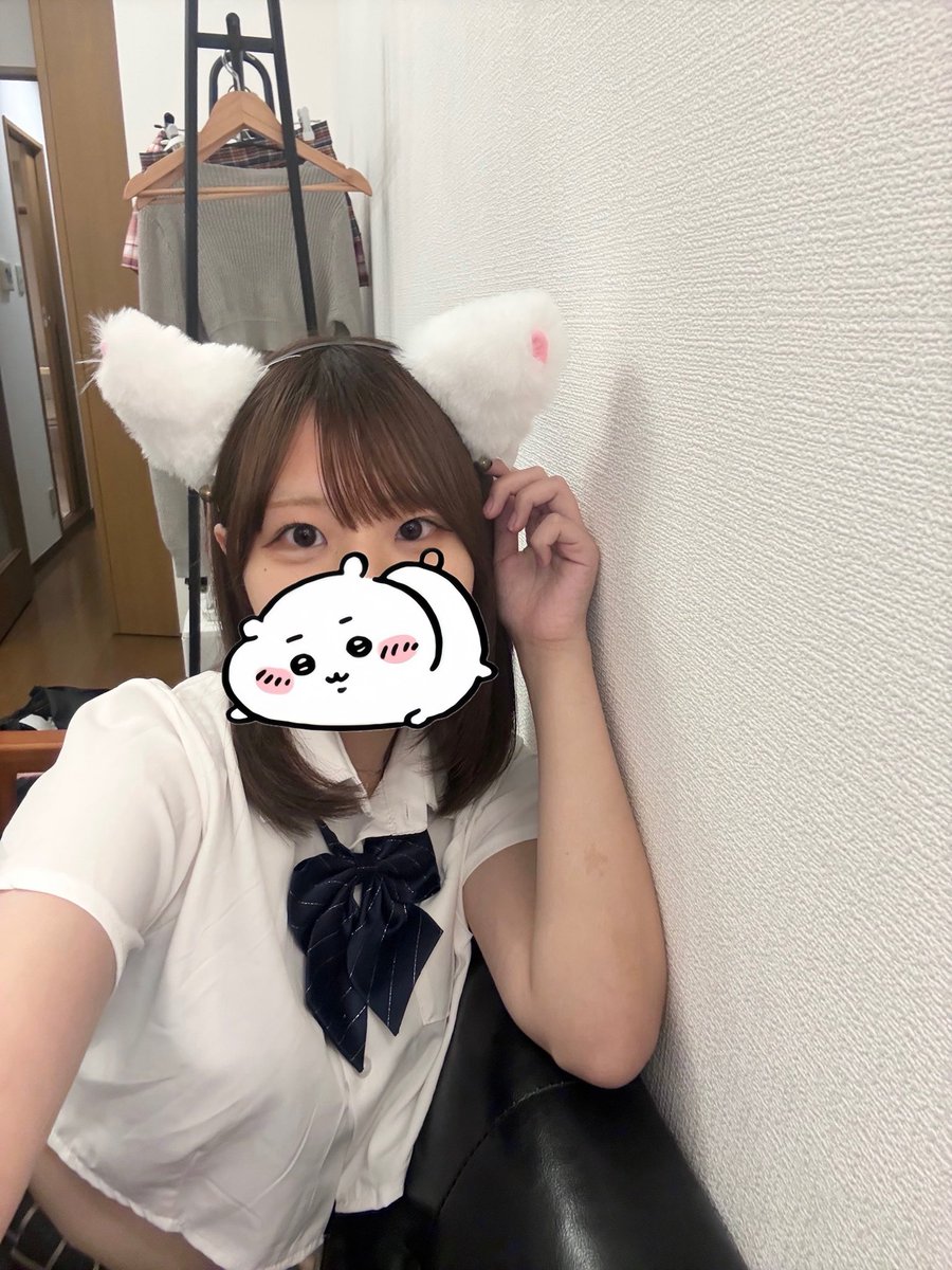 yunacyan2005's tweet photo. 今日来てくれたお兄さんたちありがとうございました！

絶対リピ！っていっぱい褒めてくれて嬉しかった🥹
よわよわさんで声でちゃうの可愛かったよ^ ^♡もっと仲良くなりたい！！

またお待ちしてます🐈🤍 https://t.co/wTNCiy8aI3