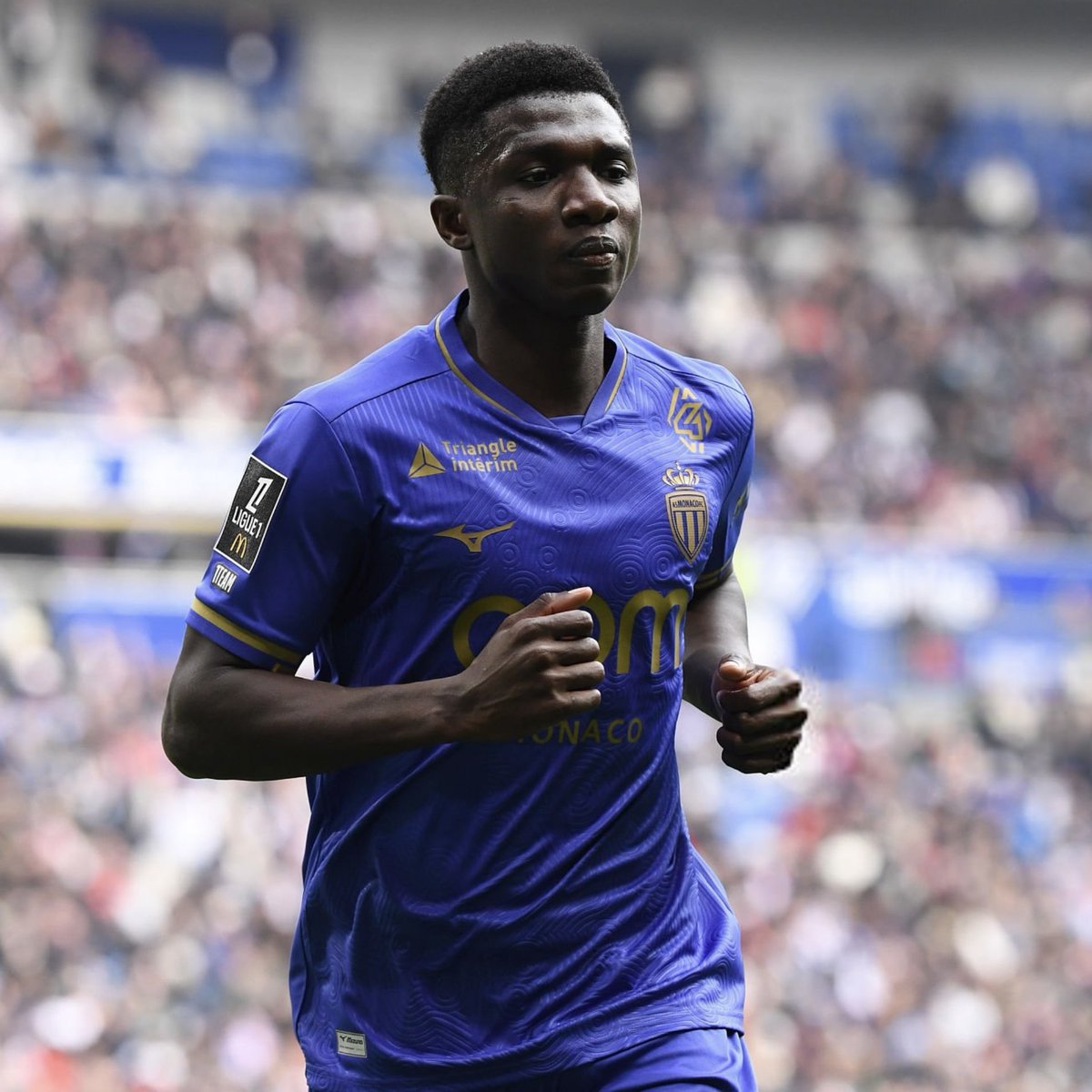 ActuFoot_'s tweet photo. 🚨🚨 LE DOSSIER LAMINE CAMARA 🇸🇳 À CHELSEA N’AVANCE PLUS ET S’EST CONSIDÉRABLEMENT REFROIDI. 🤯

🗞️ @LeMechenoua https://t.co/e1yv25pXHH