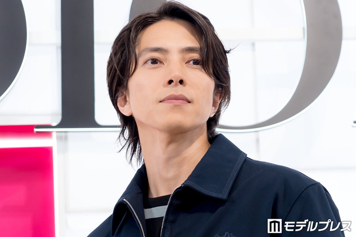 modelpress's tweet photo. 山下智久、芸能活動30年で原点回帰
「改めて愛情をもう一度本気で注ぎ直したい」
https://t.co/ypx0tU7uMw

「オーディションを受けてから30年が経って。9月1日でちょうど（芸能生活）丸30年を迎えます。まず、応援してくださった方々に感謝の気持ちでいっぱいだなという思いです」「そういう意味で、自分の原点でもある音楽…演劇もそうなんですけど、改めて愛情をもう一度本気で注ぎ直したいなという思いで、最近は音楽に情熱と愛情を注いでいます」

「ミス ディオール オードゥ パルファン」
ローンチイベント🧴