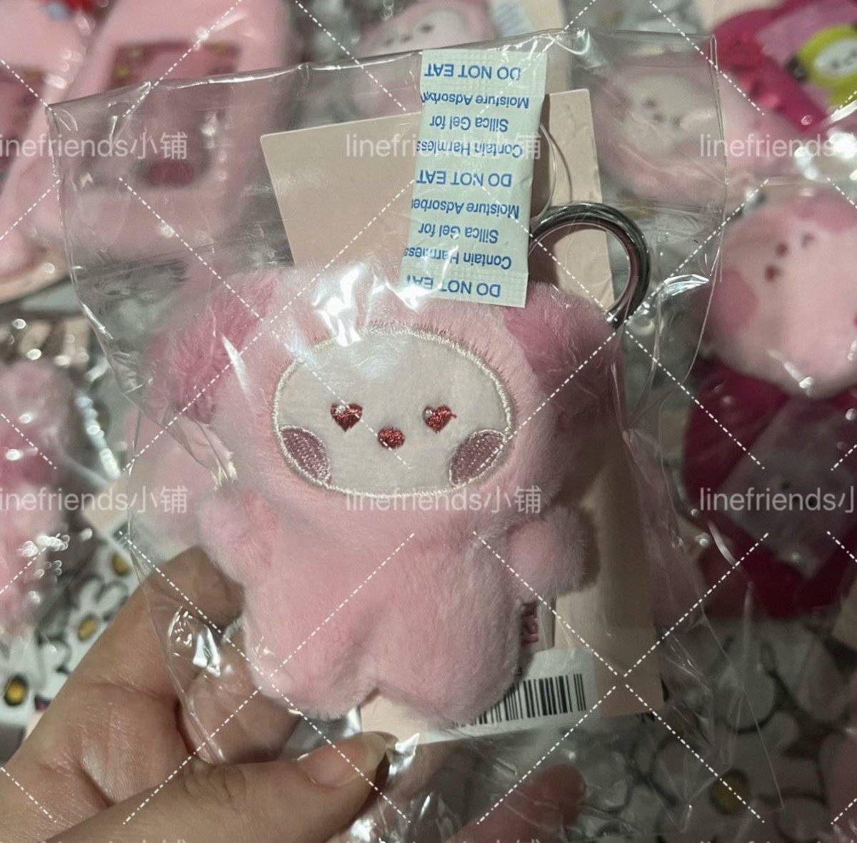 KCforyouna's tweet photo. 🥞Pre-order  [ดีลจีน🇨🇳 ลิขสิทธิ์แท้] 
🧤พวงกุญแจ BT21 คอลหัวใจ

♡ ตัวละ 150 บาท 
🌟TATA Chimmy RJ ว่างอย่างละตัว หมดแล้วหมดเลยคับ 
♡ ค่าส่ง 40 
♡ ราคารวมภาษี รอของ13-15วัน 

❕ตัดรอบกดวันที่ 7กันยา 
💌สอบถาม/สั่งซื้อ DMได้เลยคับ
#ตลาดนัดBT21 #ตลาดนัดบังทัน #KCรับพรี https://t.co/sSnWenv9X7