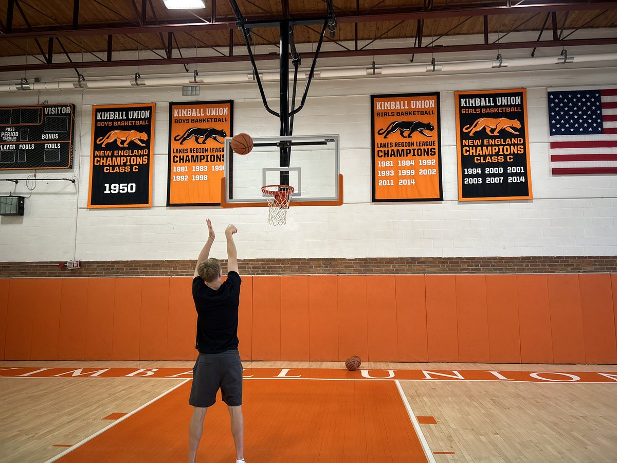 krisvanwagner's tweet photo. Away he goes! Ian is officially at KUA. Excited for Ian with the challenges ahead  at Kimball Union Academy and competing in the NEPSAC!

*After his Junior year, Ian left Potsdam as the 2nd Leading All-Time scorer in New York State public high school history (NYSPHSAA) behind the great City Rock Alumn @JG3_____ 

@cityrocksEYBL 
@CoachMac9450