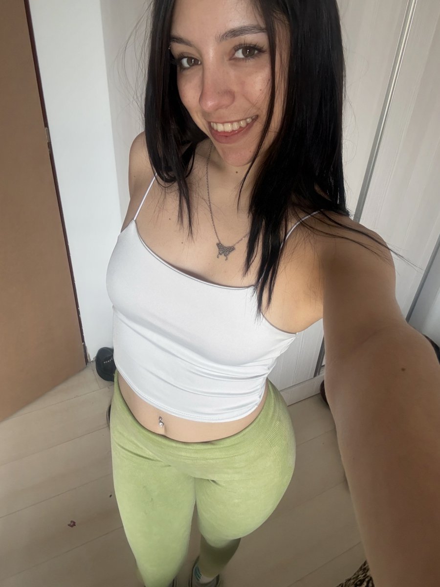 princesscoded6's tweet photo. just a little vibe, maybe take it down soon ☁️ https://t.co/u3Jgjev4Gs