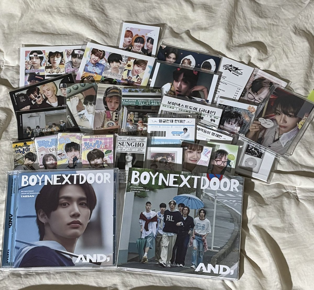 huytlmm's tweet photo. 일본반 샀어용 자랑하고싶어서🫰🏻💕 https://t.co/40x8wS4DRA