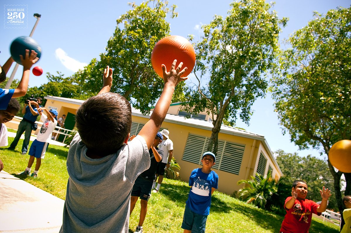 MiamiDadeCounty's tweet photo. School’s back, but the fun doesn't stop at the bell. Keep kids ages 6–14 active, engaged &amp; healthy with #OurCounty’s @MiamiDadeParks Fit2Play &amp; afterschool programs from The Children’s Trust. Spaces are limited. Learn more &amp; secure your spot at Park Link. https://t.co/sJlaCKPmbC https://t.co/8LXY0r5Lk4
