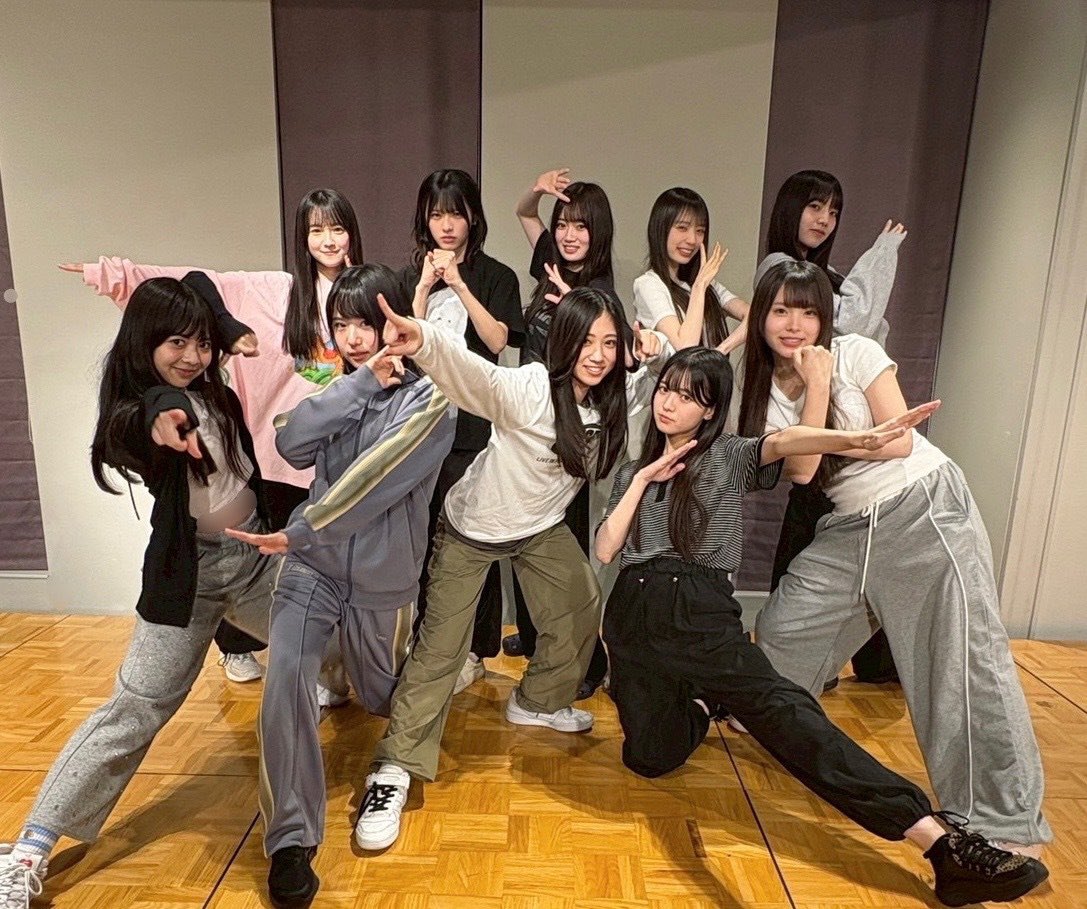miri____1101's tweet photo. 6期生の集合写真を見返して泣いてる
オタクは私です...。
本当に良い写真ばっかり...。

#乃木坂6期生 https://t.co/QXfrCSo6sx