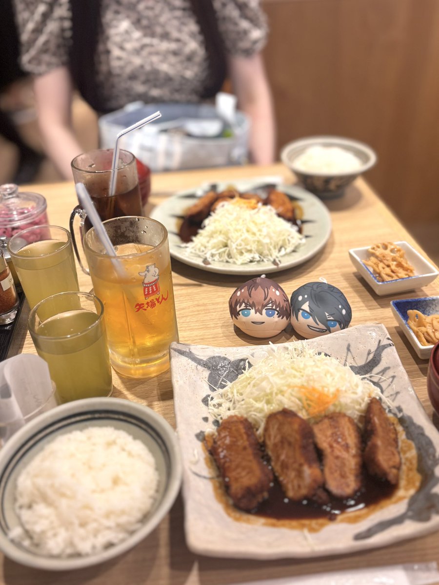 Hi_Rnya's tweet photo. でらます( ᴗ̀ ̫ᴗ́ )🚄名古屋ってぜんぶ美味くてすごい https://t.co/6RYGzTXC2D