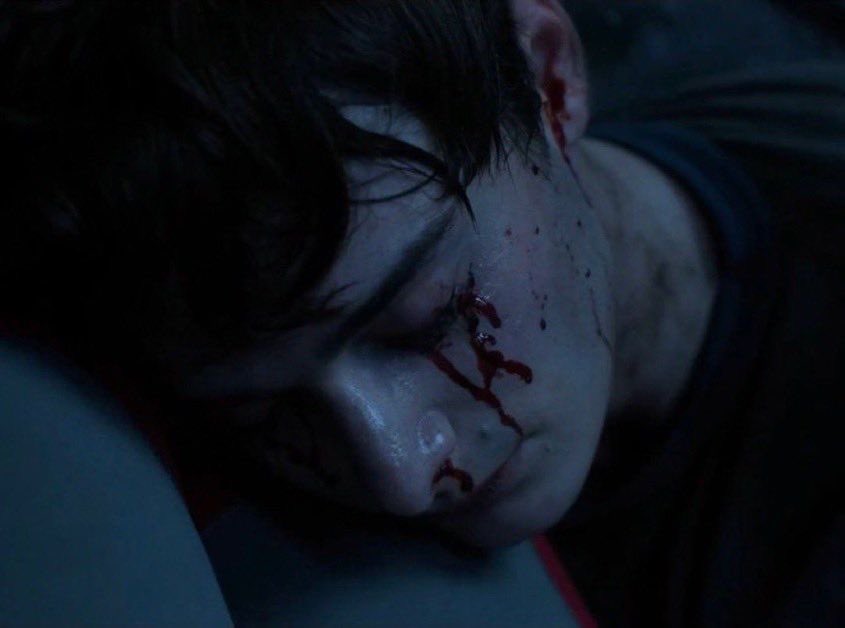 willowonmars's tweet photo. pretty boy, consumed by death https://t.co/4FjK6Mo3Ja