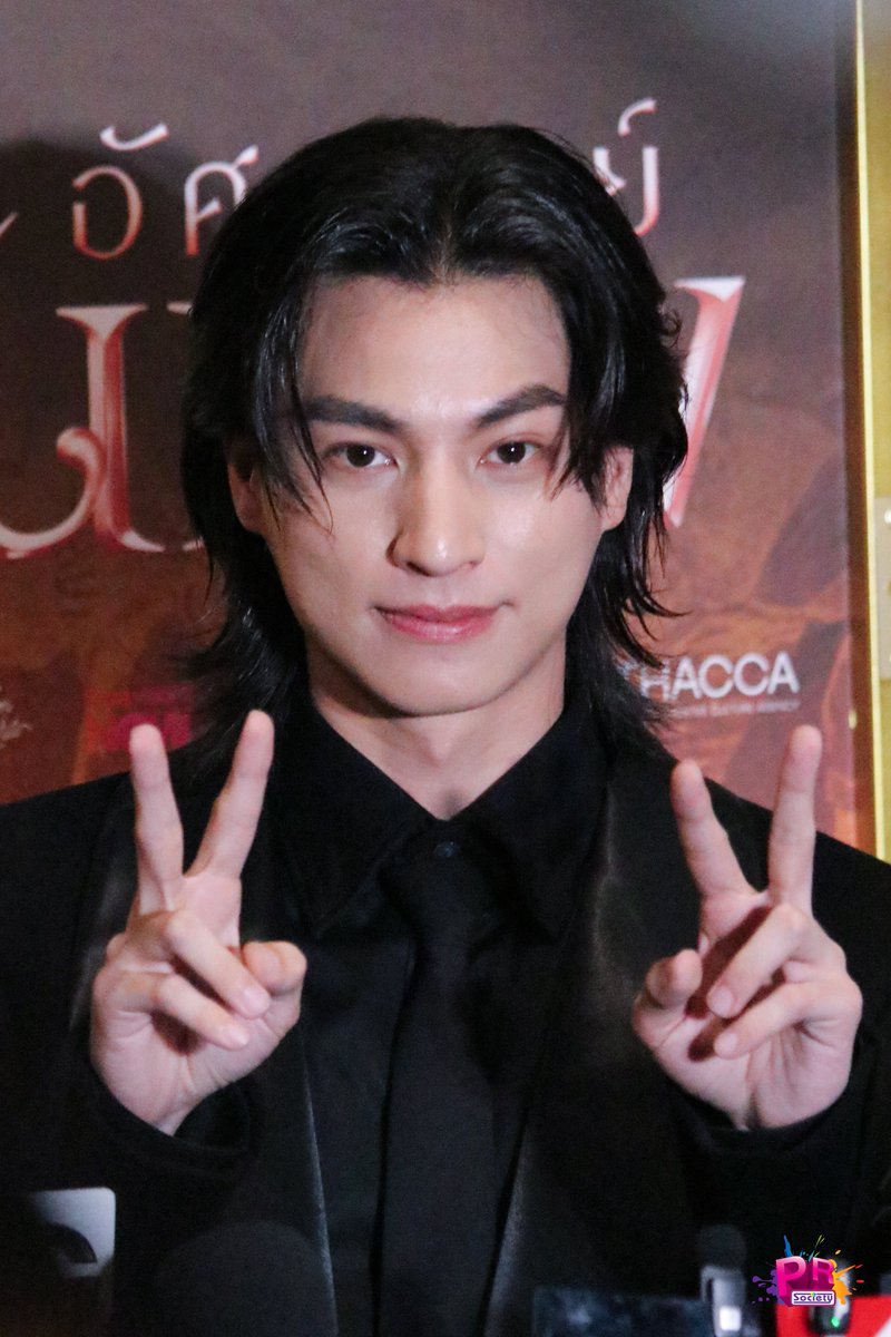 PRSocietyNews's tweet photo. พี่ขุนช้างรายงานตัวครัช!!

GULF​ X​ IN​ THE​ NAME​​ OF​ LOVE GALA
#GulfKanawut #กลัฟคณาวุฒิ
#อัศจรรย์วันทองGALA 
#อัศจรรย์วันทอง
#InTheNameOfLove https://t.co/NldqM0VmwX