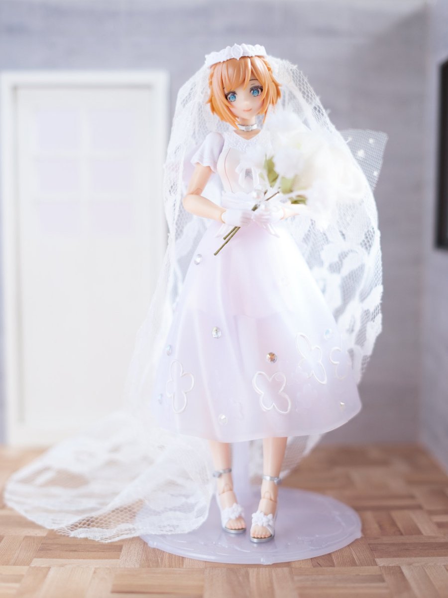 plmjogakuin's tweet photo. アルカナディア ルミティア ReACT-W

『一生添い遂げることを誓います。』

Wは”wedding “の略

今月作ったのにポストし忘れていました。コンテストにはこの子で参加しました。

#今月作ったプラモ晒そうぜ
#プラモデルライフ https://t.co/Ebm0x6VblR