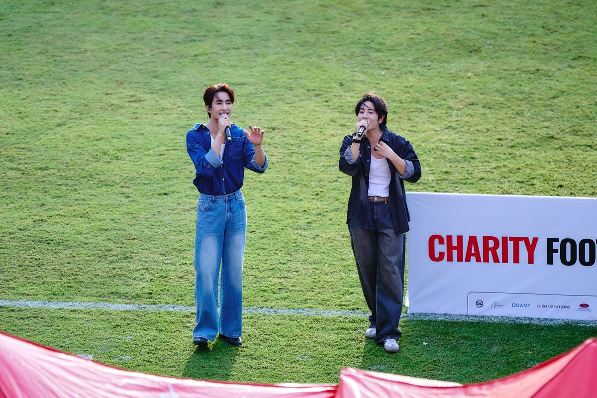 SpecialThailand's tweet photo. 💥 Special Olympics Thailand Charity Football Match 2026 
❤️มินิคอนเสิร์ต #GMMTV 🎤
📍29 ส.ค’ 69 ณ สนามธันเดอร์โดมสเตเดี้ยม

🙏💙

#Earthpirapat #mixxiw 
#TeshowPromsakha #PingKrittanun 
#ThamTupthong #nattapatmac
#Charityfootballmatch2026
#MTUTD #PoliceTeroFC https://t.co/1GH7Cs5oJF
