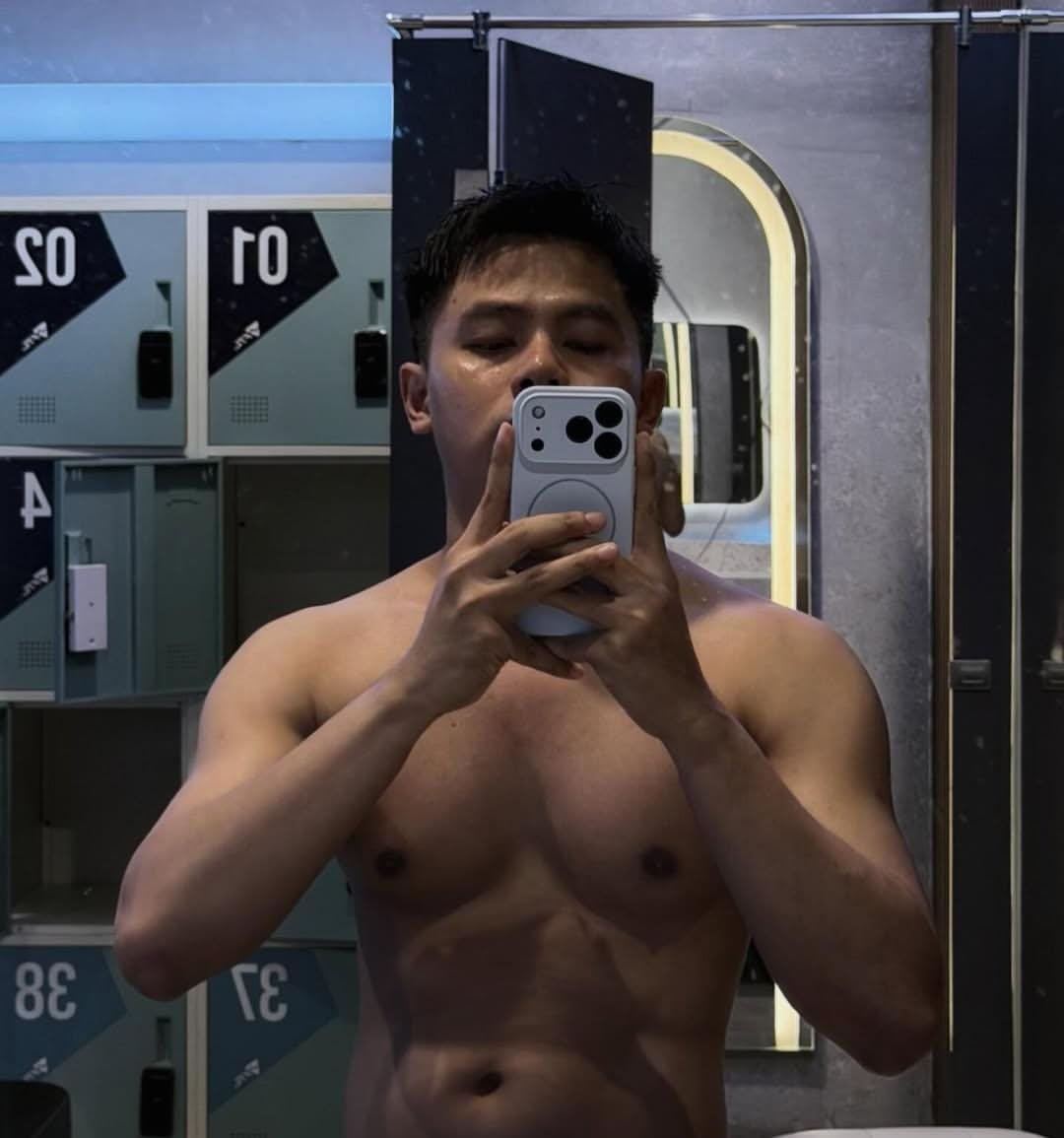 ziyaflo's tweet photo. Ready yuk hari ini Surabaya
#pijatsurabaya #pijatpriasurabaya #gaysurabaya https://t.co/YSJvV2C5dH