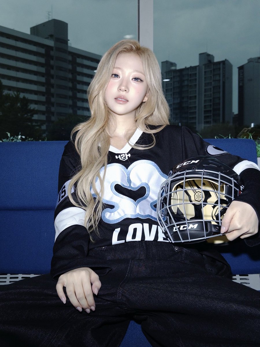 103gong's tweet photo. 뗄라 훈련하면                       라미 이러고 기다림 https://t.co/PSzuUgoc1K
