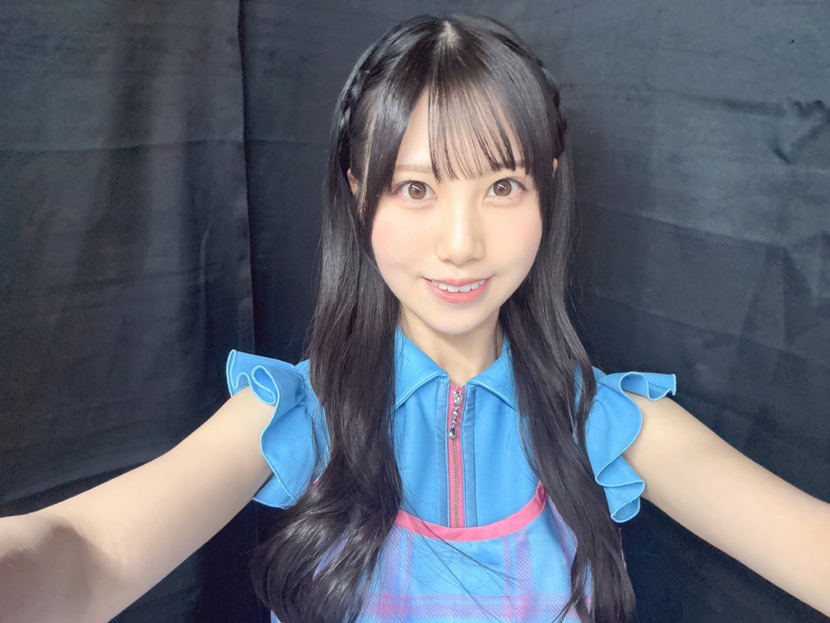 blog_photo_bot's tweet photo. #鶴崎仁香 『なつやすみ』
#にこにこぶろぐ
https://t.co/7HaVWfFYOl

#片山紗希 https://t.co/w0JrK6Bac0