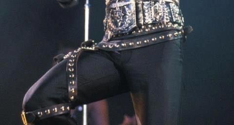 mjwh0re's tweet photo. GOD BLESS BAD GOD BLESS THE THIGH BELT AND GOD BLESS AMERICA https://t.co/nQfQ4vJ3TZ