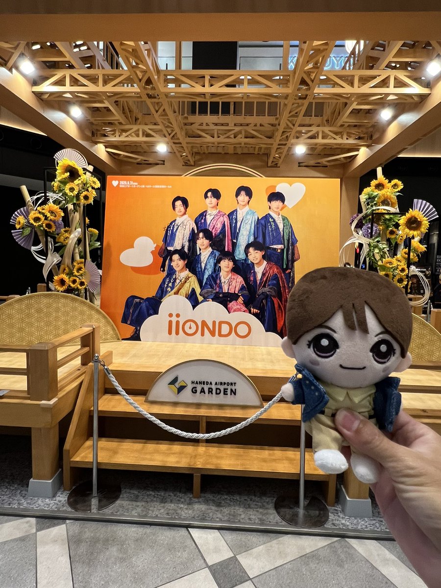 Mimu_respect's tweet photo. iiONDOのリリイベに行ってきた！
後ろすぎて全然見えなかったけど、オーディション曲の夢の途中でを生で観れて、聴けたこともめっちゃ嬉しかったよ！
みむちゃんに今日も会えたことがめっちゃ幸せだよ！
またみむちゃんにすぐ会えるのをめっちゃ楽しみにしてるよ！ https://t.co/TNMyx5PnQl