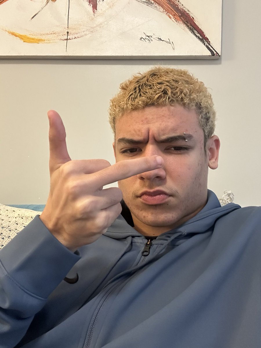 DomJonesMestre's tweet photo. Hj to afim de grana pra porra cola cmg 🤑
#findom #findomalpha #alpha #pé #PINTOSAWARDSㅤㅤ #PINTOAWARDㅤㅤㅤ #PINTOAWARDSㅤㅤ #pig #pigpay https://t.co/LF7T5fSKzJ