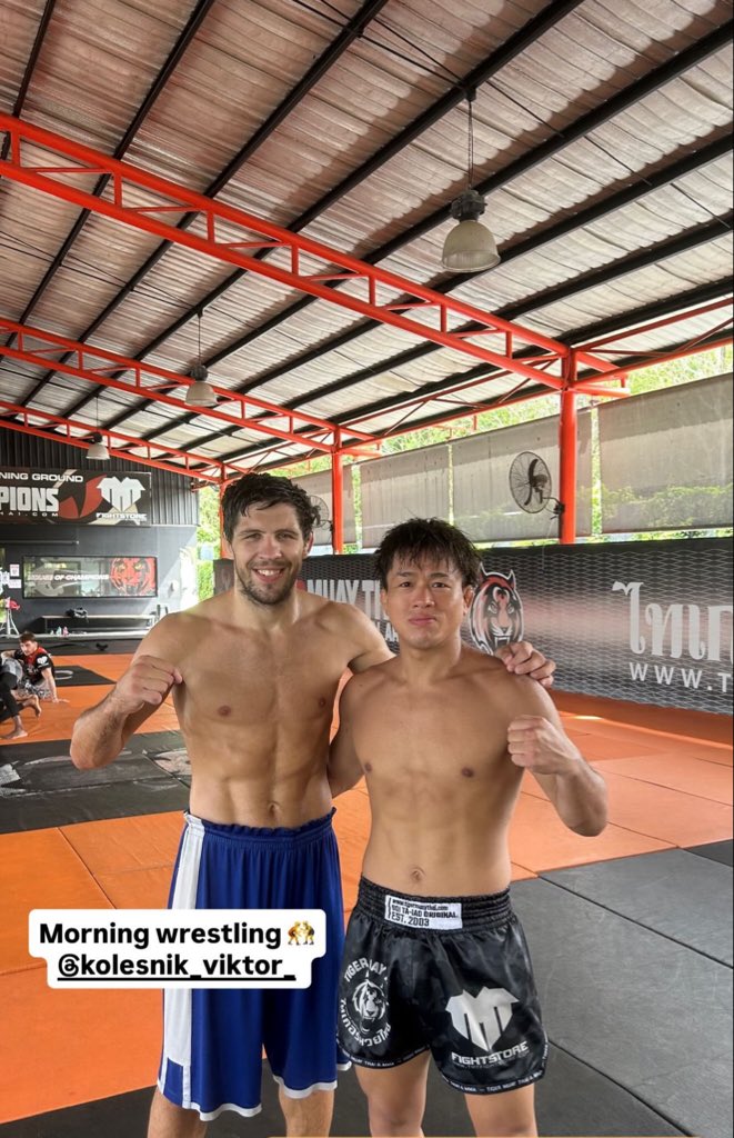 KolesnikVi80864's tweet photo. 日本からのファンの皆様のサポートに感謝し、私は訓練のために懸命に働いています、そして私は私の勝利であなたを喜ばせます。 https://t.co/ggPtovqJJz