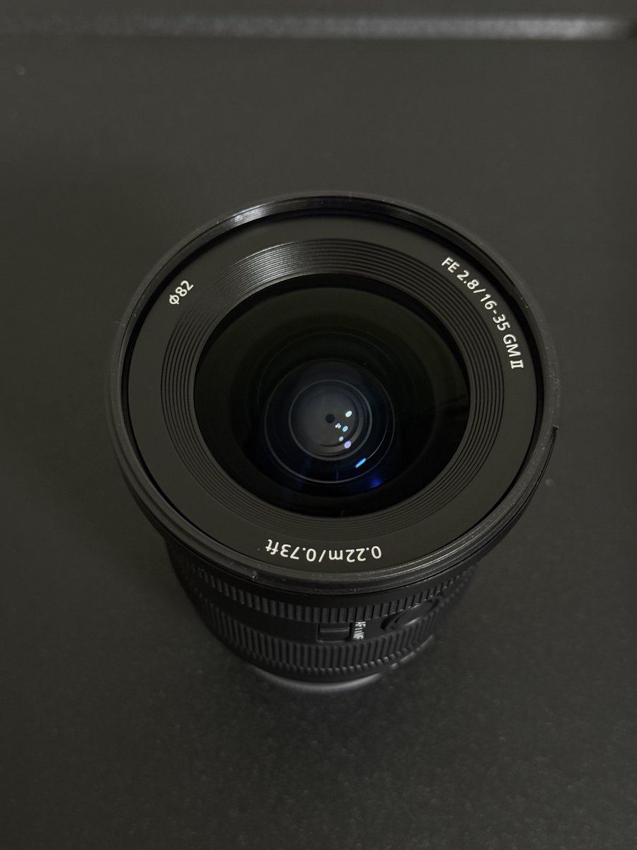 hiro_mk75r's tweet photo. 【レンズ売ります】
SONY FE 16-35mm F2.8 GM II

・数回しか使用していため内外ともに視認できる傷はありません
・動作不良も無し
・防湿庫保管
・付属品（外箱を含む）全てあり

手渡し、郵送（着払い）どちらでも可です。
できれば手渡しだと助かります！

その他ご質問があればお聞きください🙋‍♂️ https://t.co/UmXbuqfZ0m