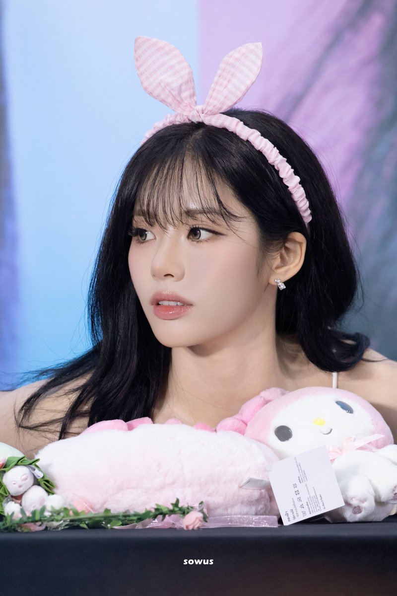 SowuS_0320's tweet photo. 260830  

시크토끼

#박지원 #프로미스나인 
#fromis_9 #ParkJiwon https://t.co/56lv7qC9mU