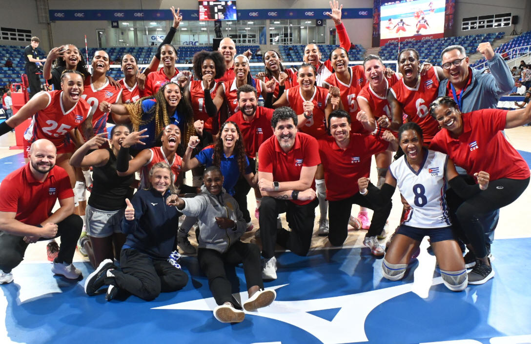DiazCanelB's tweet photo. Nos alegra esta selección femenina de voleibol, un deporte con una impresionante trayectoria olímpica. Las nuevas morenas del Caribe alcanzaron bronce en el NORCECA 2026, volvieron a un podio tras 15 años.

1/2 https://t.co/C986semqoL