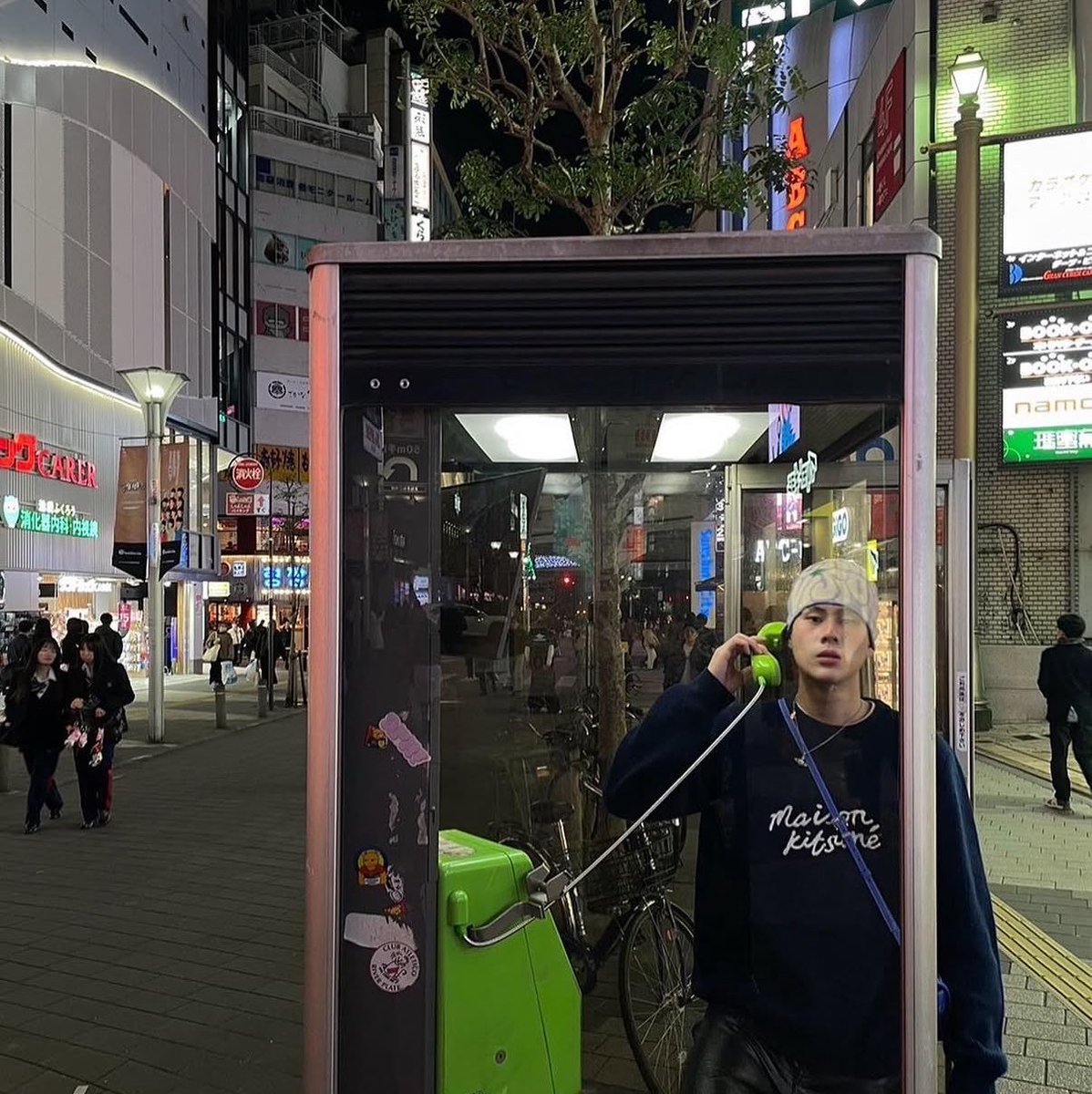 berryluvws's tweet photo. setara dilan milea ya bedanya ini di tokyo aja ga di bandung https://t.co/ME4xO8FhCO