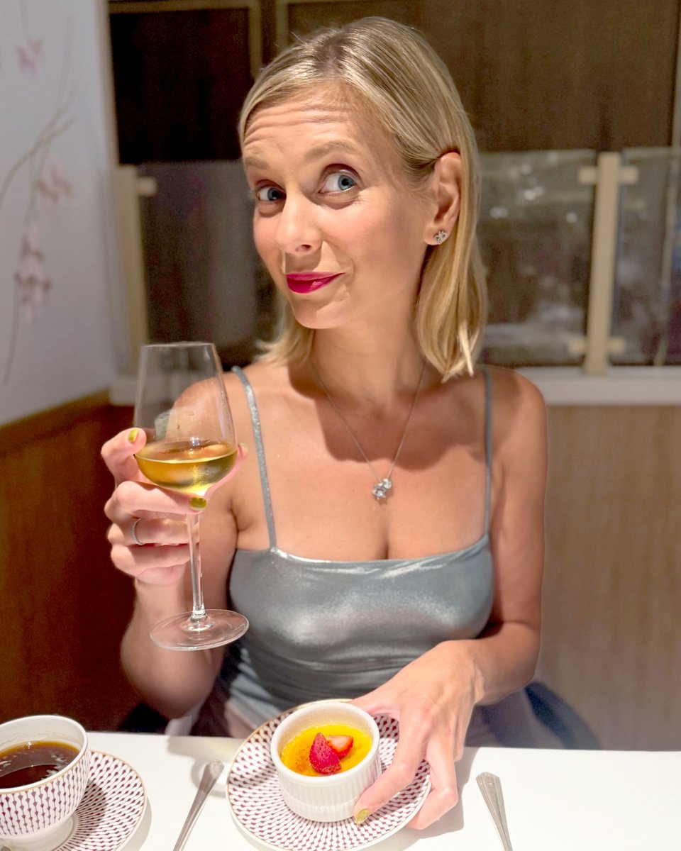 AdoreCelebsUK's tweet photo. Rachel Riley. https://t.co/IHROuzQwX4