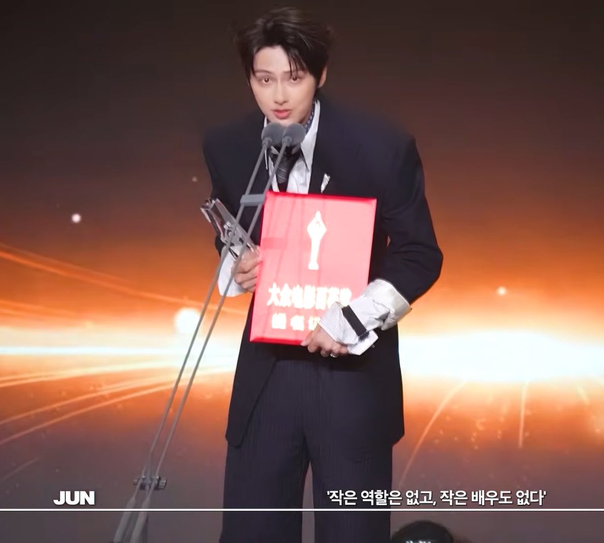 networkluv_v's tweet photo. 작은 역할은 없고 작은 배우도 없다 🥹🥹🥹🥹🥹🥹 https://t.co/SA9HB0kXIc