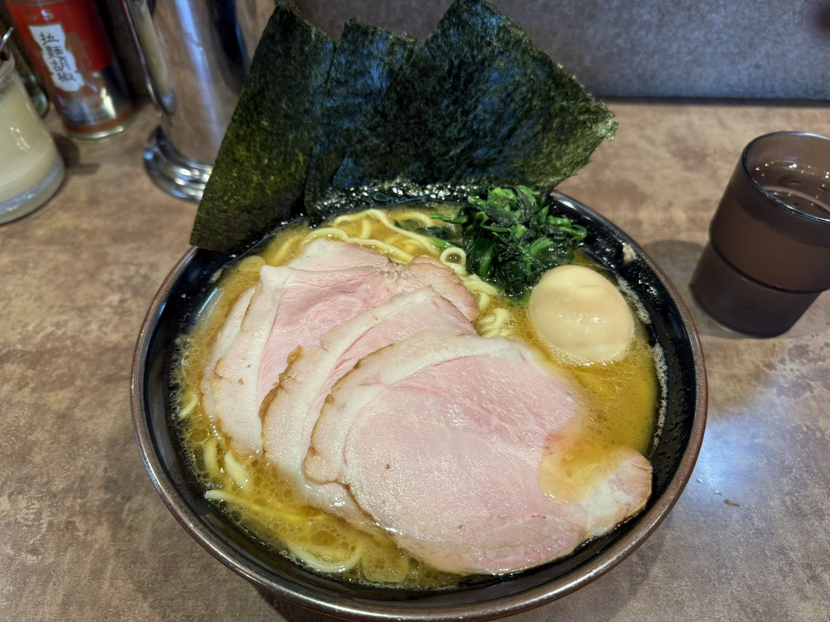 imachiyo's tweet photo. 2026 8/29
千歳家
oさんから本日オープンで味玉サービスのラーメン屋が有るとお誘いがあったので早速行ってみました

初来店なので麺硬の後は普通でオーダー
かなり塩っぱめ味濃いめにしなくて良かったかも😅
美味しい家系ラーメンでした🍜 https://t.co/PJs4Plt3it