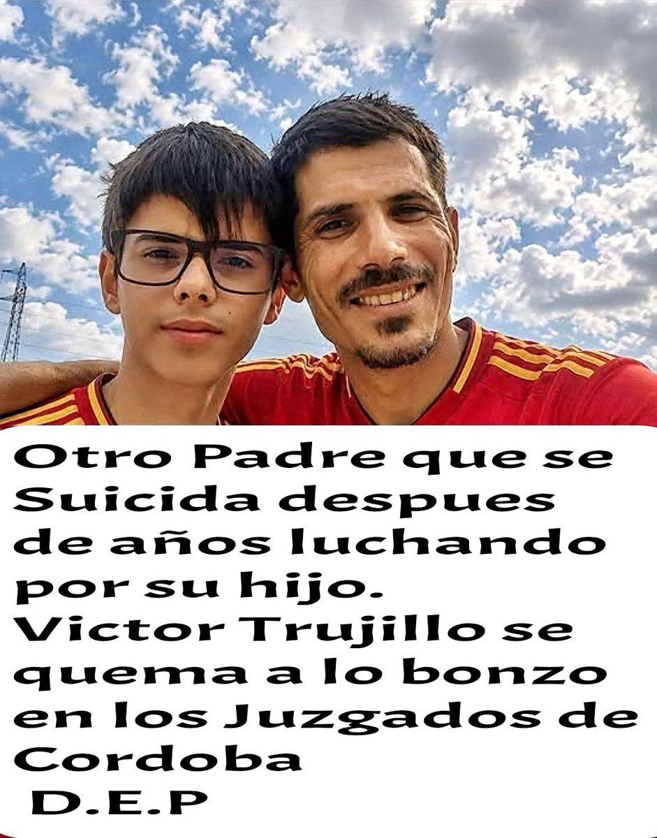 MFIR14Eoficial's tweet photo. Todo nuestro apoyo a la familia. 
Esto es un delito lo miren por donde lo miren, incitación al suicidio como dice el artículo 143. 1 del código penal y establece una pena de 4 a 6 años de prisión. ¿Pero a quién condenan?
Un abrazo a la familia y amigos... D.E.P. https://t.co/EqutqFTAjt