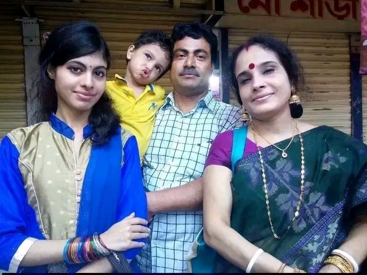 Ekattor_71's tweet photo. #HinduGenocide

Cat is coming out of the bag!

Police built the entire Rangpur massacre on Yaba.

Dope tests: negative.

A family of four is dead. A convenient drug story is dying.

Either the science is wrong, or the story is.

Tell the country who really needed them silenced. https://t.co/w8lgsgnlRV
