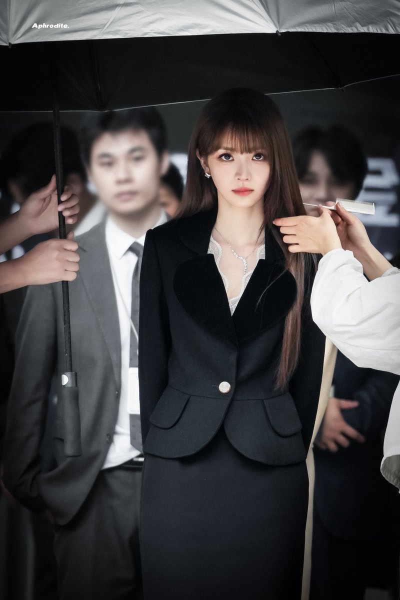 xiao___tian_'s tweet photo. 아진심존나좋다 와 https://t.co/jSYxHAJzGP