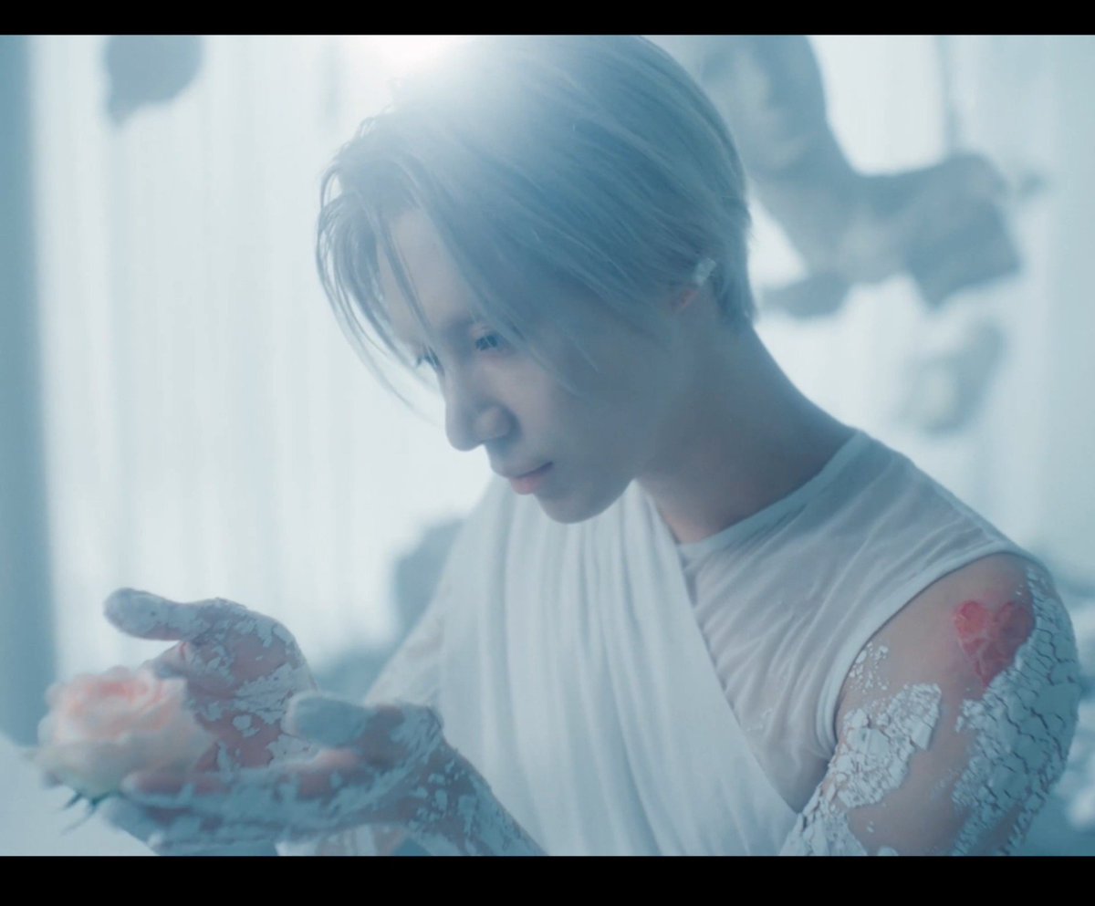 cosamaaaaa's tweet photo. 진짜 대박🤍🥹🌹🩷🤍
#태민 #TAEMIN #テミン https://t.co/p37MGpNknL